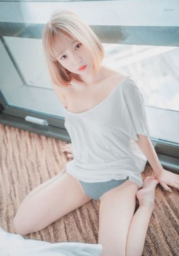 韩国电影蜜桃成熟时_国产剧HD在线观看